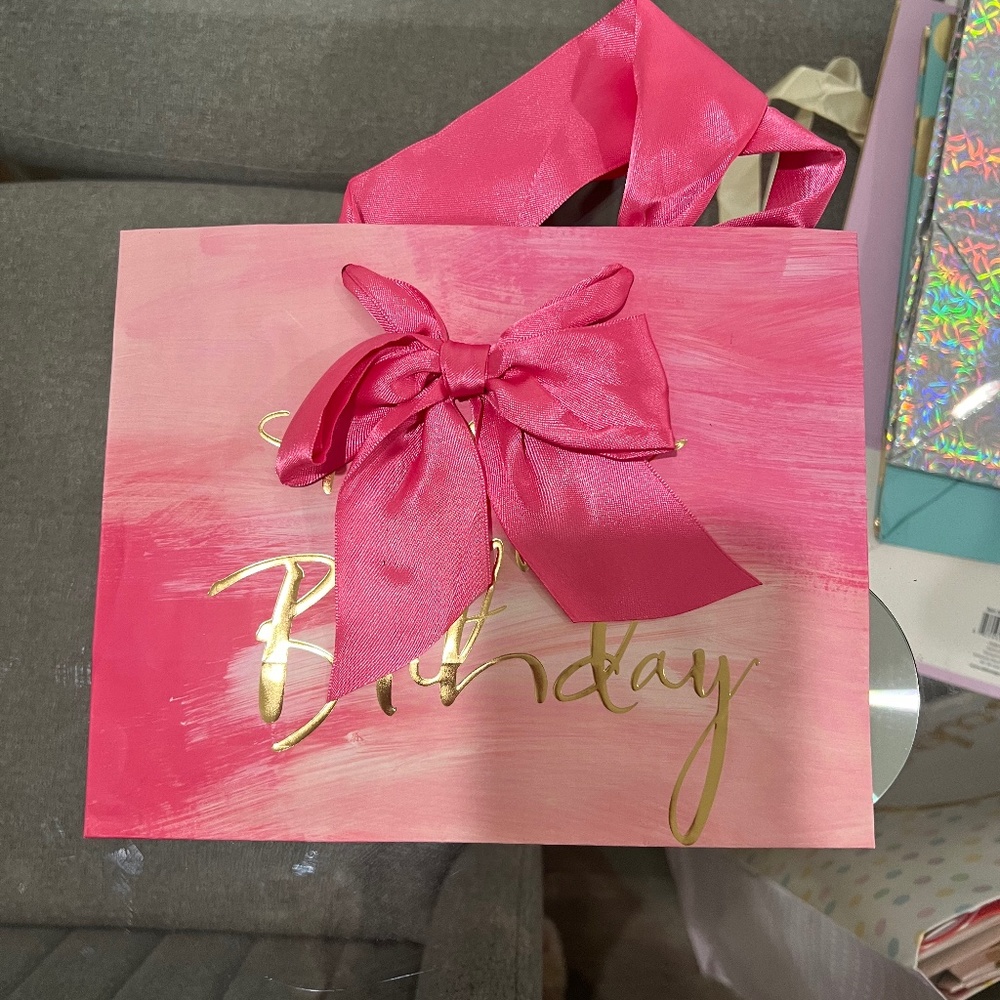 GIFT BAGS FOR BIRTHDAY AND EASTER SIZES SMALL AND MEDIUM